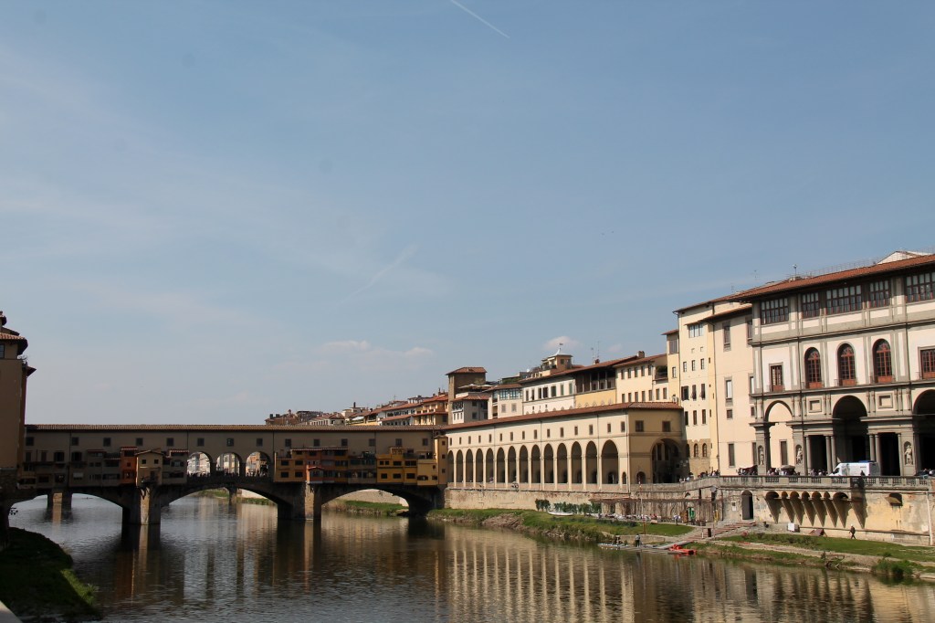 bridge over the arno river