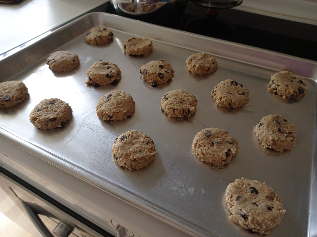 unbaked cookies on baking sheet